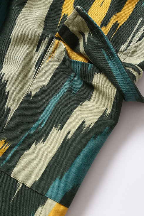 Straight leg pants in printed cotton gabardine with 2 flap pockets